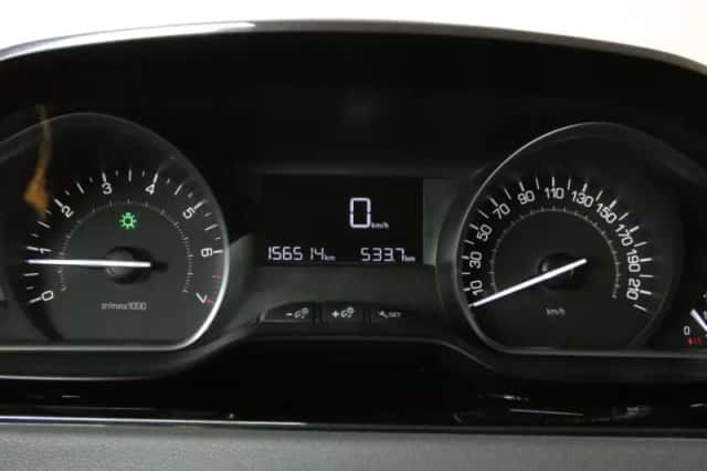 Peugeot 208 (2017) thumbnail 4
