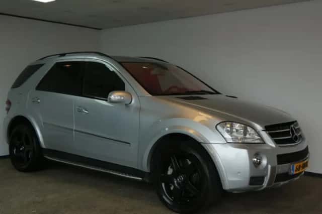 Mercedes-Benz ML-Klasse (2006) thumbnail 2