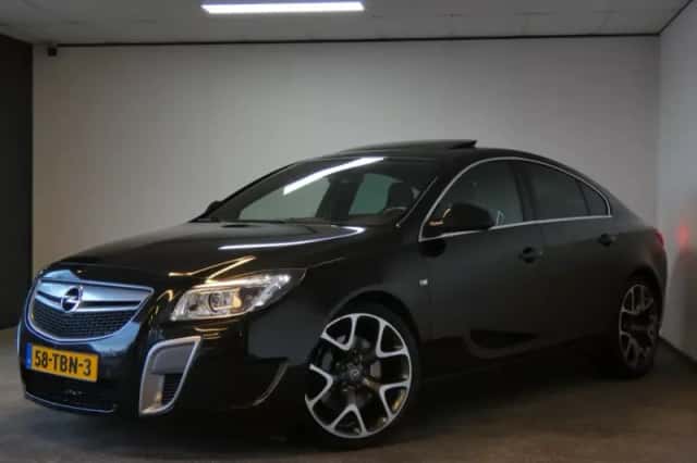Opel Insignia (2012) thumbnail 1