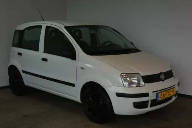 Fiat Panda (2012) thumbnail 2