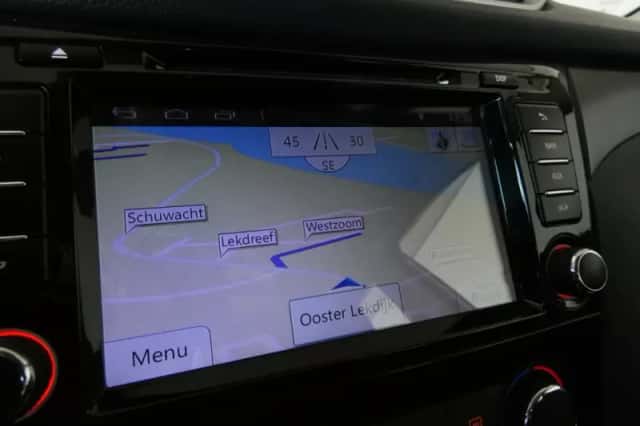 Nissan Qashqai (2014) thumbnail 5