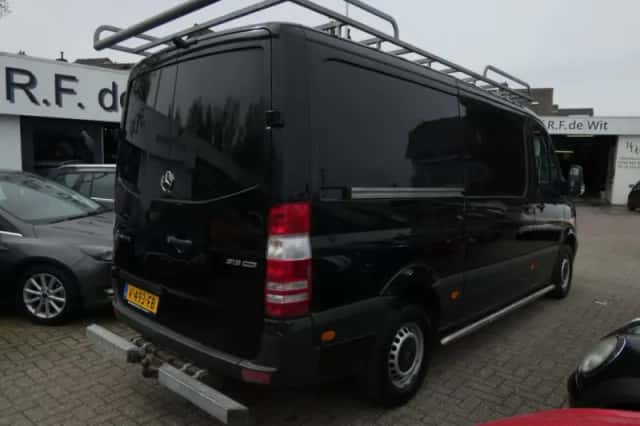 Mercedes-Benz Sprinter (2016) thumbnail 4