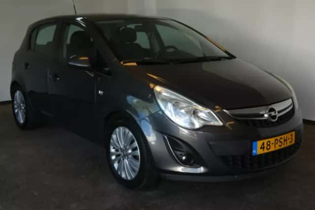 Opel Corsa (2011) thumbnail 2