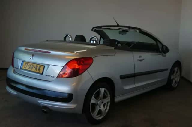 Peugeot 207 (2007) thumbnail 6
