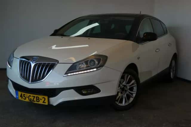 Lancia Delta (2008) thumbnail 1