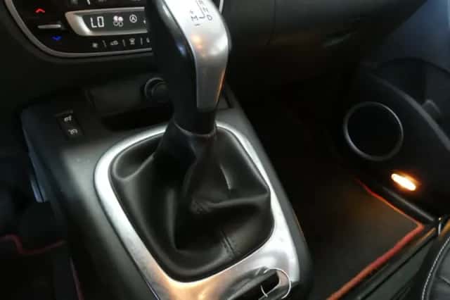 Renault Grand Scénic (2012) thumbnail 4