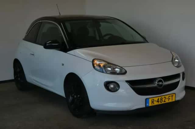 Opel Adam (2014) thumbnail 2