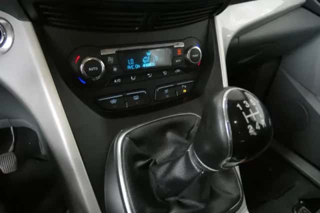 Ford Grand C-Max (2012) thumbnail 4