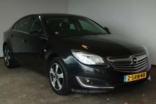 Opel Insignia (2013) thumbnail 2
