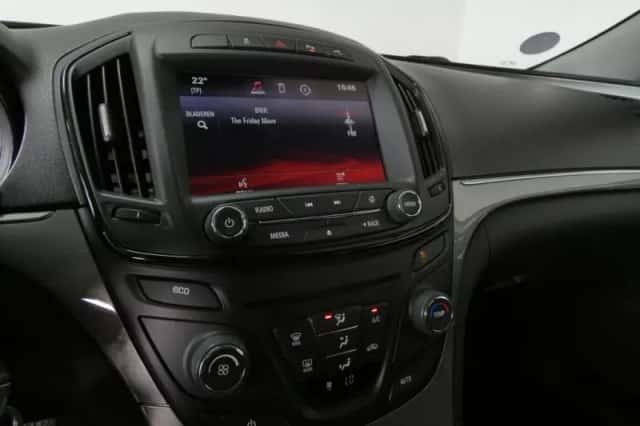 Opel Insignia (2013) thumbnail 4