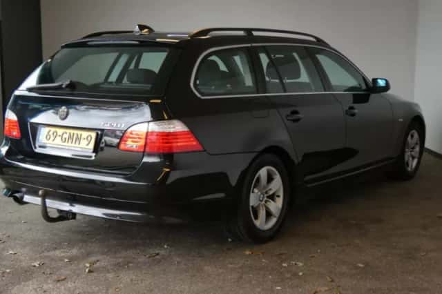 BMW 5-Serie (2008) thumbnail 6