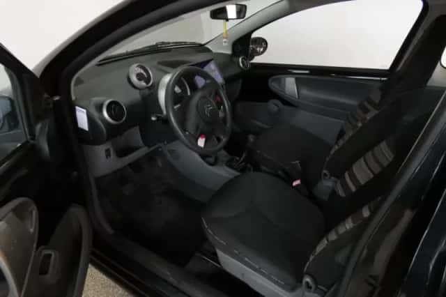 Citroën C1 (2010) thumbnail 3