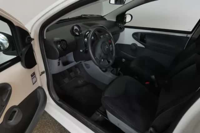 Citroën C1 (2011) thumbnail 3