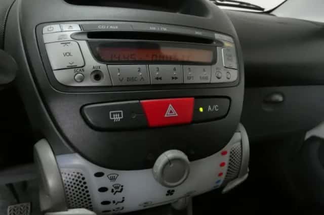 Citroën C1 (2011) thumbnail 5
