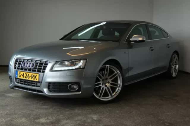 Audi A5 (2011) thumbnail 1
