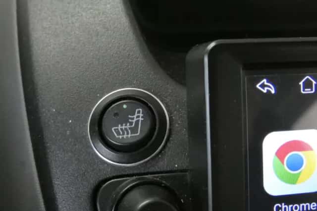 Toyota Aygo (2011) thumbnail 5