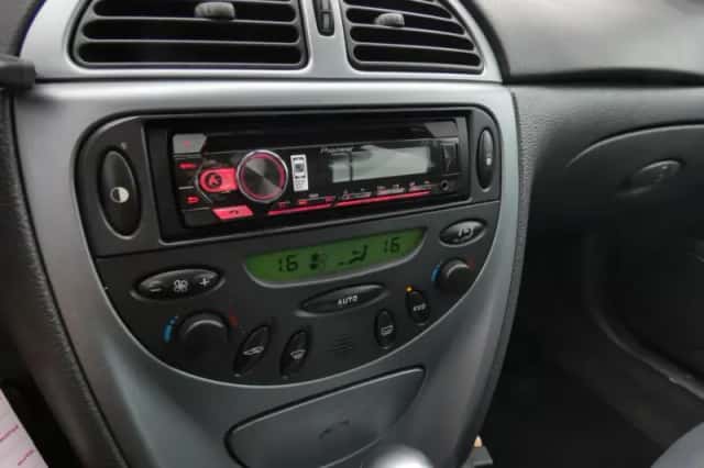 Citroën C5 (2004) thumbnail 5