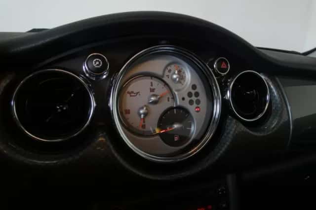 MINI Cooper (2006) thumbnail 5