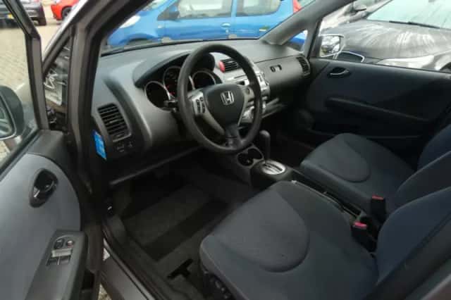 Honda Jazz (2006) thumbnail 3