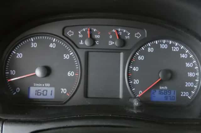 Volkswagen Polo (2006) thumbnail 4
