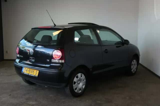 Volkswagen Polo (2006) thumbnail 6