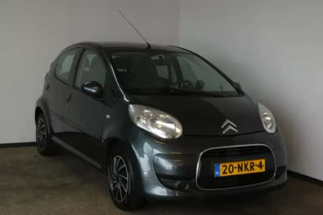 Citroën C1 (2010) thumbnail 2