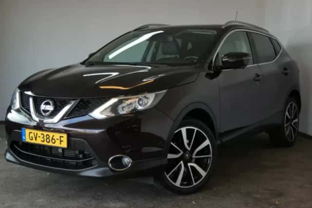 Nissan Qashqai (2015) thumbnail 1