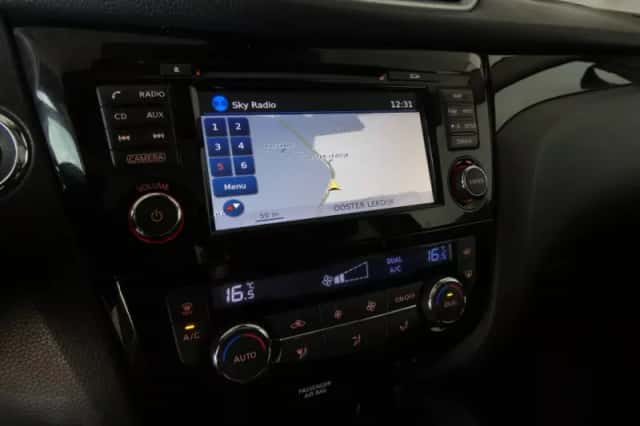 Nissan Qashqai (2015) thumbnail 6