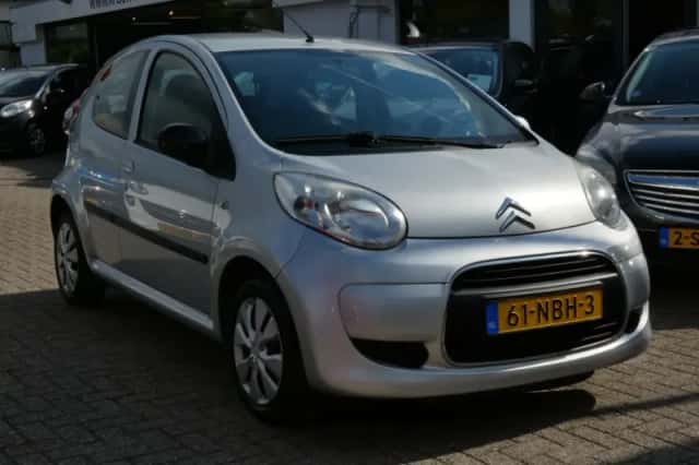 Citroën C1 (2010) thumbnail 2