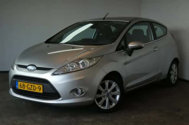 Ford Fiesta (2008) thumbnail 1