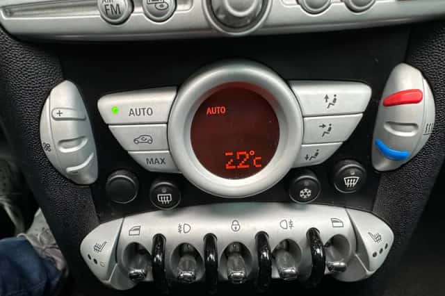 MINI Clubman (2010) thumbnail 6