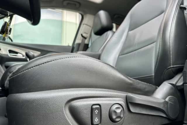 Opel Mokka (2013) thumbnail 4