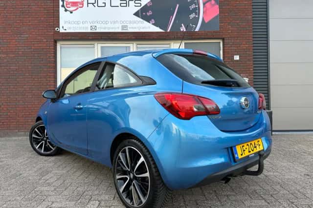 Opel Corsa (2016) thumbnail 2