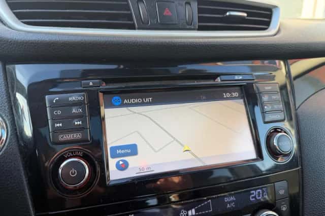 Nissan Qashqai (2015) thumbnail 5