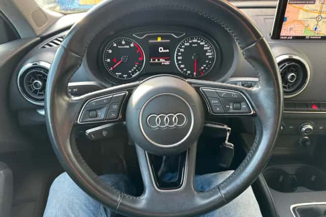 Audi A3 (2019) thumbnail 6