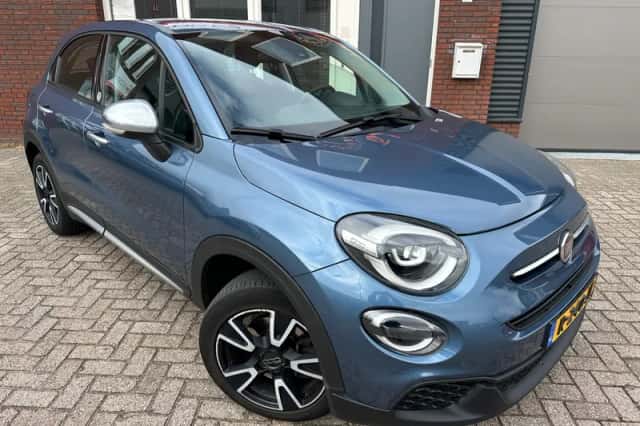 Fiat 500X (2019) thumbnail 1