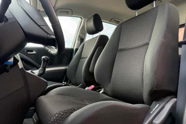 Toyota Verso (2008) thumbnail 4