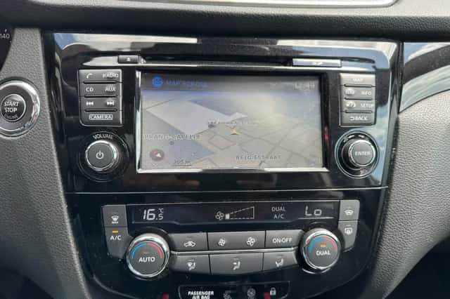 Nissan Qashqai (2017) thumbnail 5