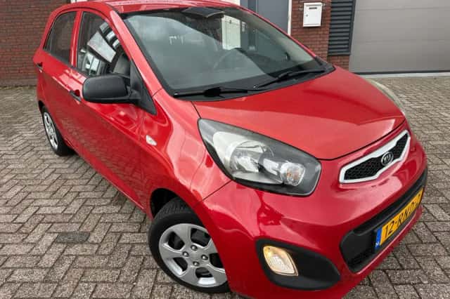 Kia Picanto (2012) thumbnail 1
