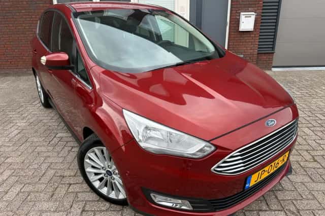 Ford C-Max (2016) thumbnail 1