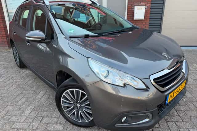 Peugeot 2008 (2016) thumbnail 1