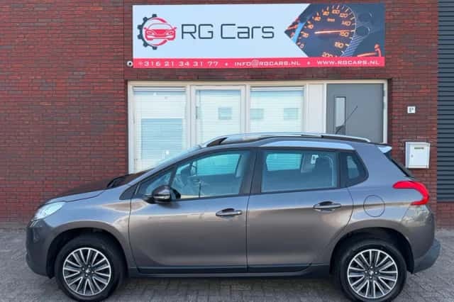 Peugeot 2008 (2016) thumbnail 6