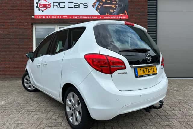 Opel Meriva (2013) thumbnail 2
