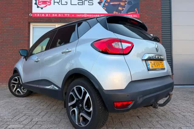 Renault Captur (2013) thumbnail 2