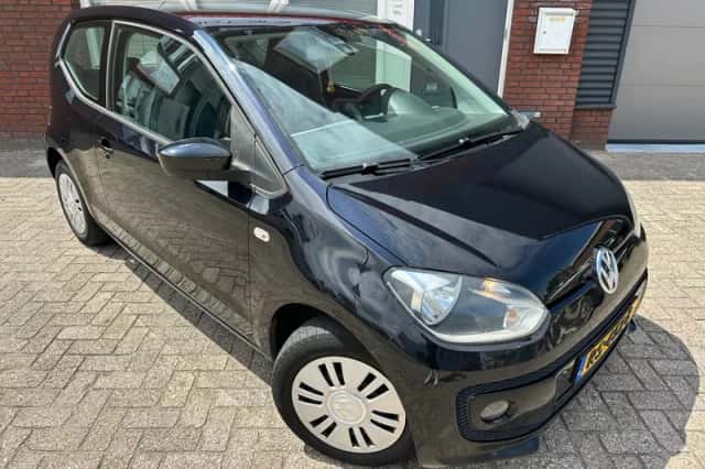 Volkswagen Up! (2012) thumbnail 1