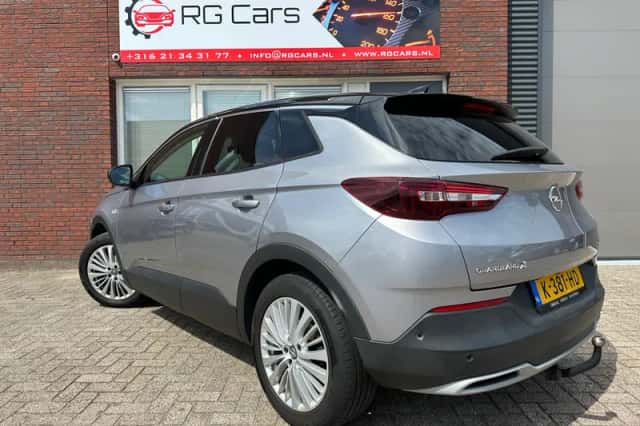 Opel Grandland X (2019) thumbnail 4
