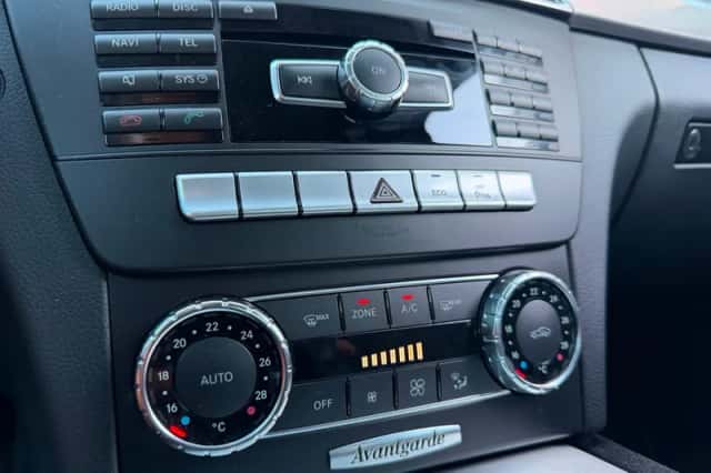 Mercedes-Benz C-Klasse (2012) thumbnail 6