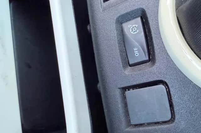 Renault Twingo (2015) thumbnail 5