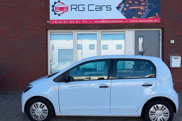 Volkswagen Up! (2013) thumbnail 6