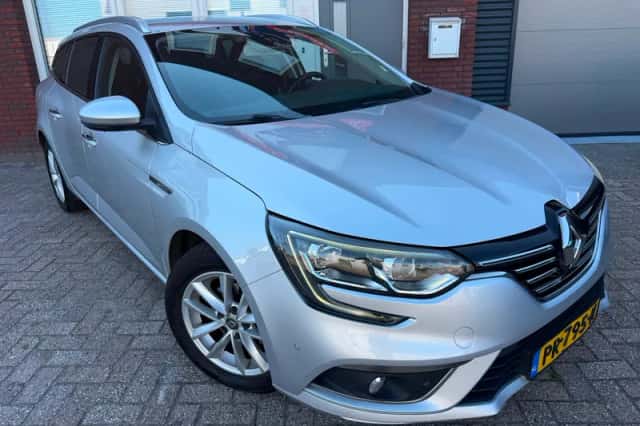 Renault Mégane (2017) thumbnail 1